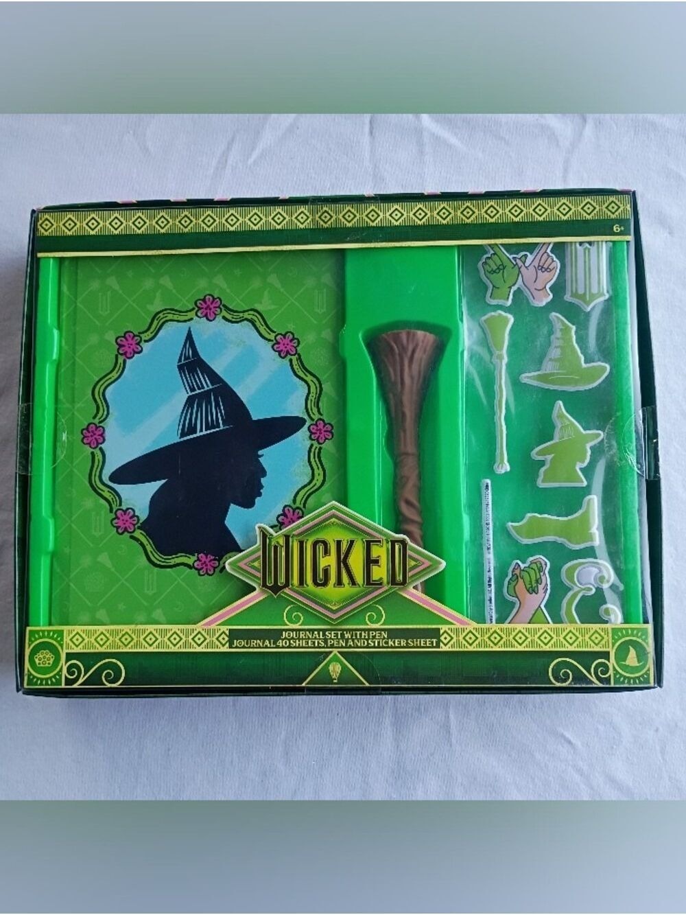 Wicked Green Cute Elphaba Notebook Stationary Set